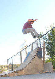 1jay-nosepick.jpg